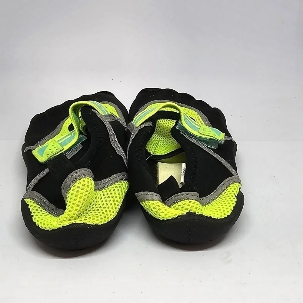 Size 12 | Unisex kids green and black water shoes